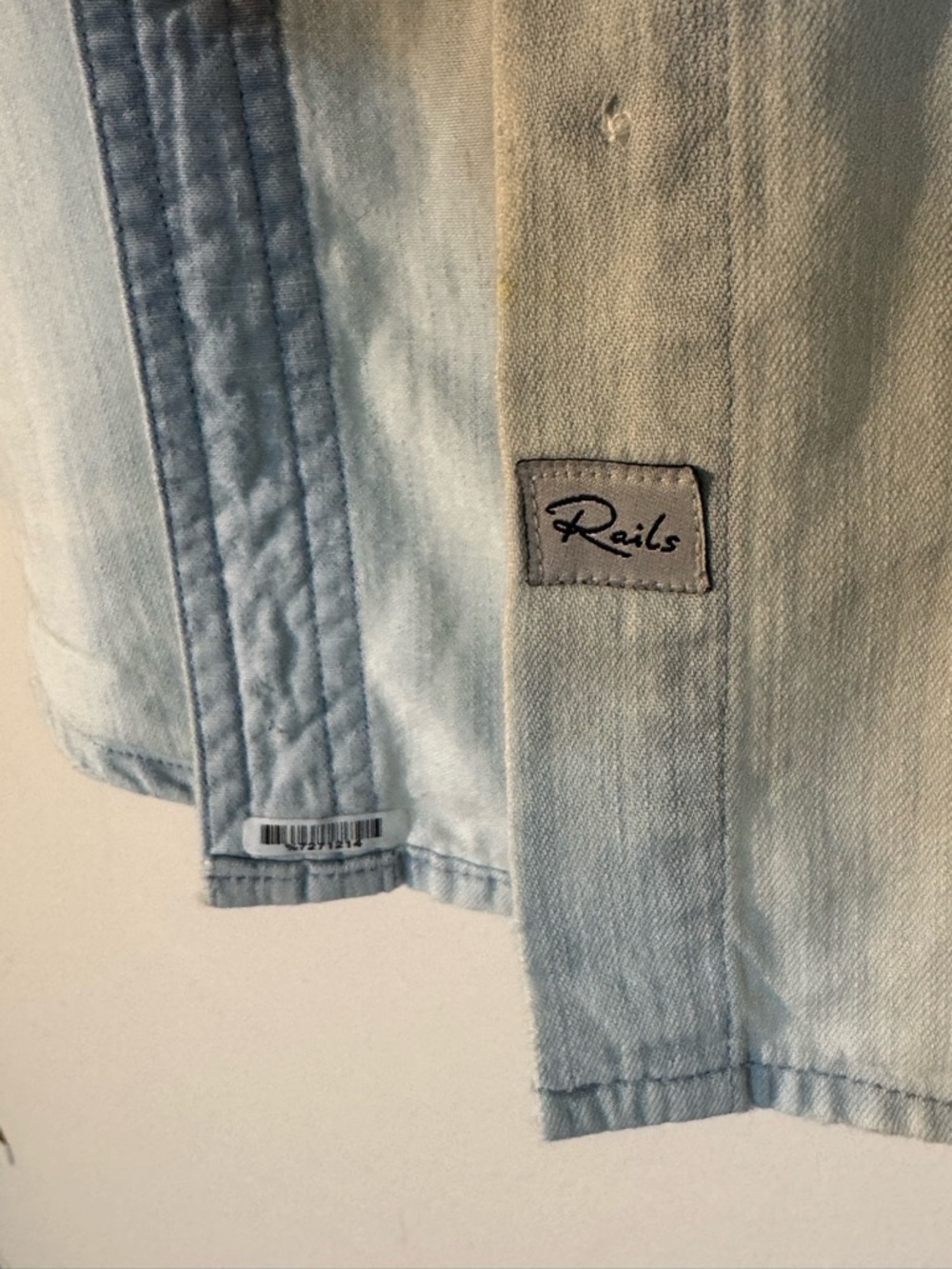 Rails Chambray Button Down Denim Shirt Heart Patch Distressed Small - Picture 11 of 12